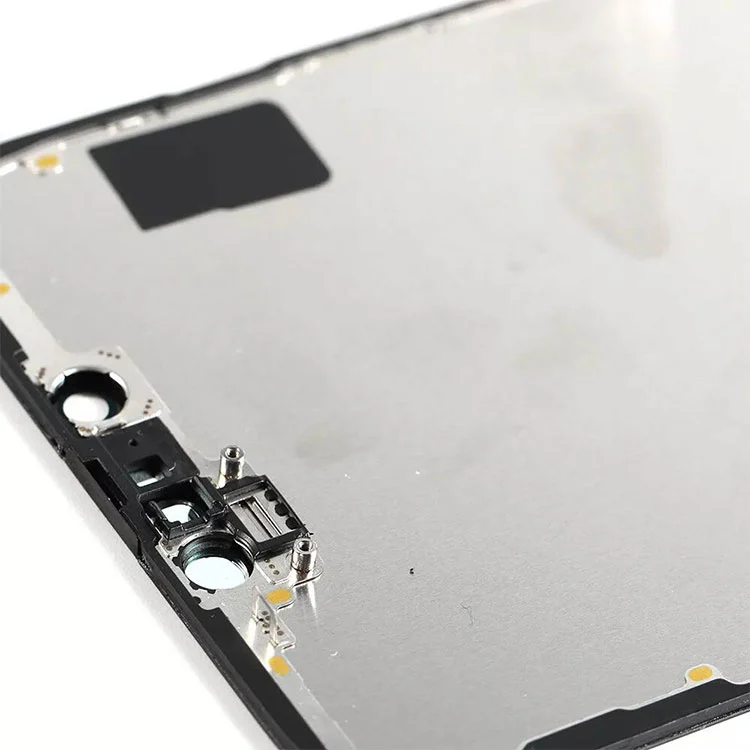 14 plus ekrany LCD