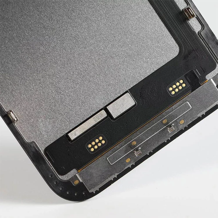 15 plus ekrany LCD