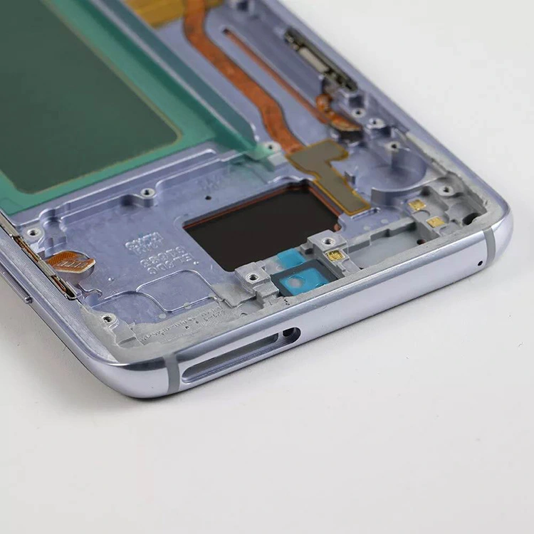 Ekrany LCD S8